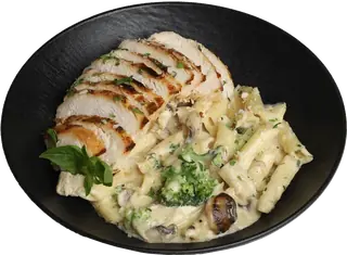 Chicken pasta in white sauce